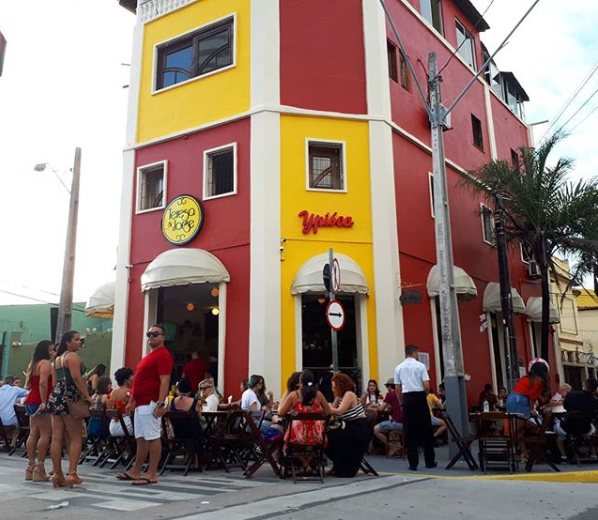 Teresa y Jorge bar with updated facade
